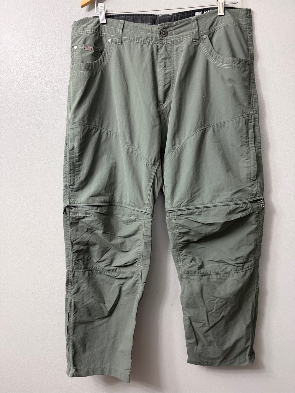 Kuhl convertible  Zip-Off Cargo Pants in Sage Green 38x30